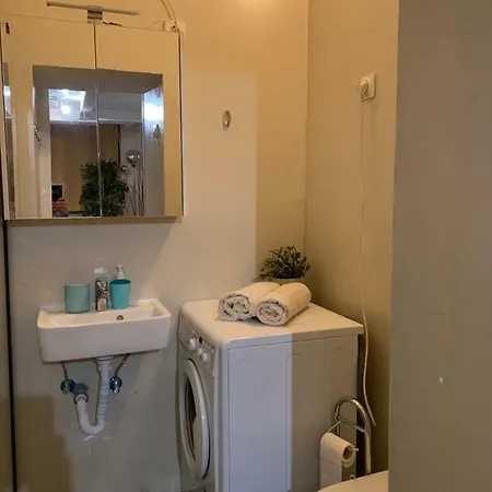 New Astoria Apartment *